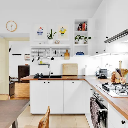 Apartment Prime Location Residence, Private Parking *